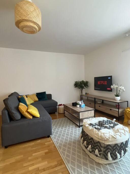 Paris-Montrouge Magnifique Appartement 3 Pieces De 75M2 Avec Parking - Tres Cosy Pour 1 - 8 Personnes Refait A Neuf -Entire Apartment Luxurious And Warm -Montrouge Paris 14Eme - Proche Aeroport Orly Parc Expositions Porte De Versailles Free Wifi Grat Ngoại thất bức ảnh